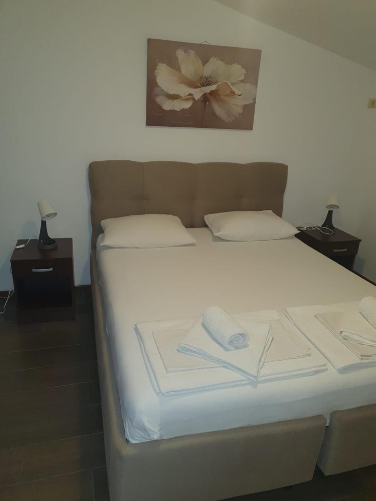 Sea View Apartments Herceg Novi Kamer foto
